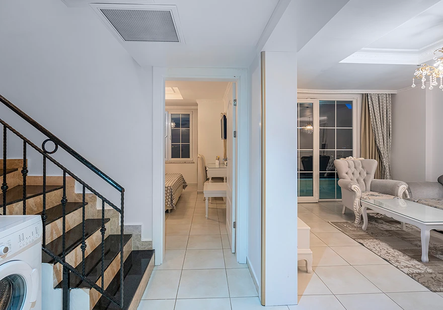 Modern Saraylar Havuz